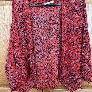 Do Everything in Love Red and Navy Floral Blouse